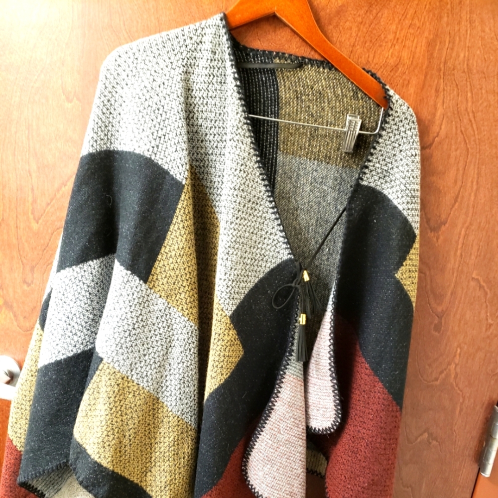 Sweater Cape